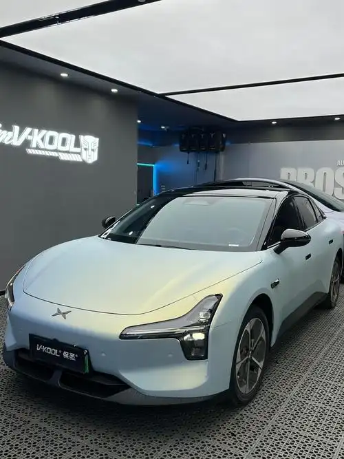 小鹏MONA L03预售14.38万起，电竞战队LGD宣布跨界合作打造专属座驾